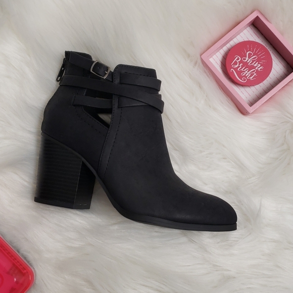 Ankle boot black matte thick heel size 8 - Picture 3 of 10